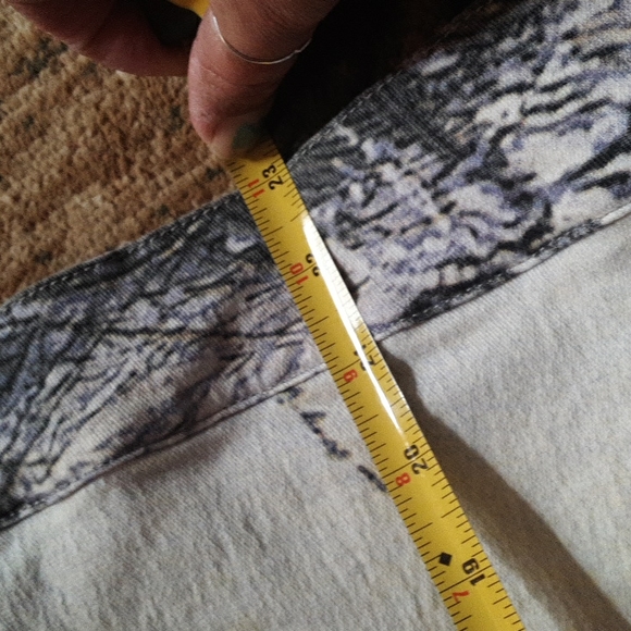 Vest - Picture 11 of 13